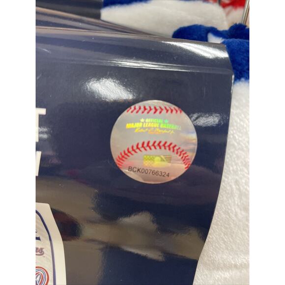 TEXAS RANGERS 60x70” Plush Blanket Throw MLB Baseball Tailgating Sports Fan Gift - Picture 4 of 6